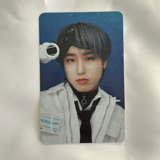 Stray Kids Pilot Han Photocard
