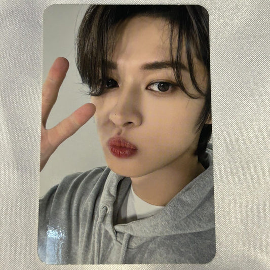 Stray Kids 5 Star Lee Know Lucky Draw